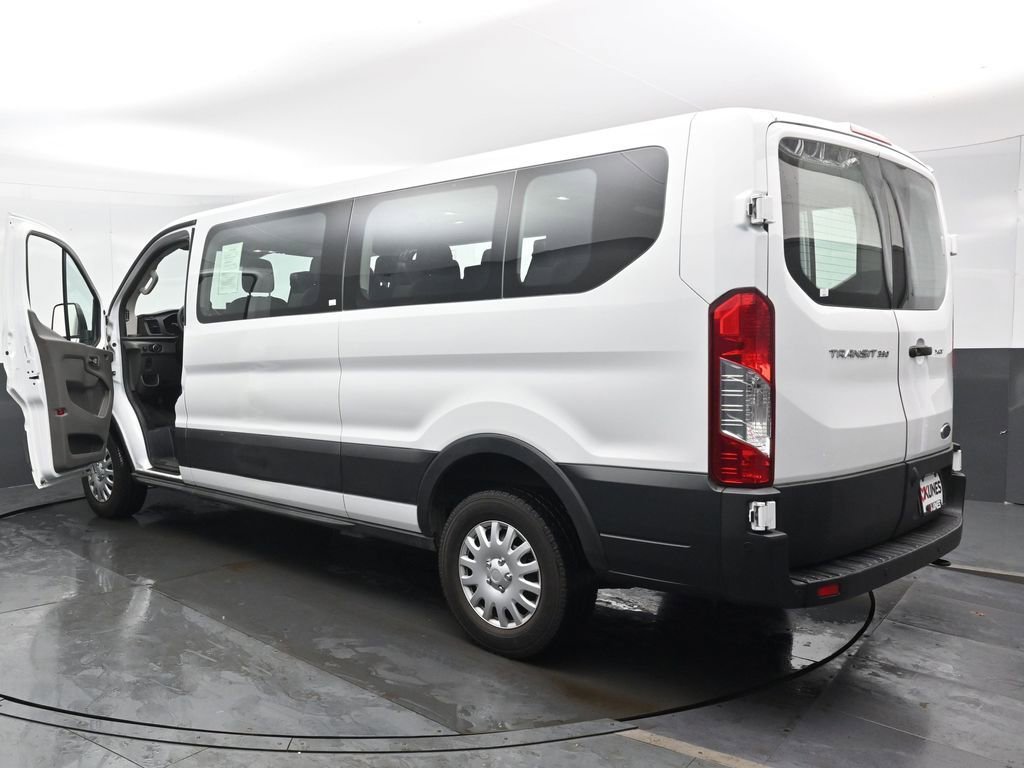 Used 2023 Ford Transit 350 XLT image 49