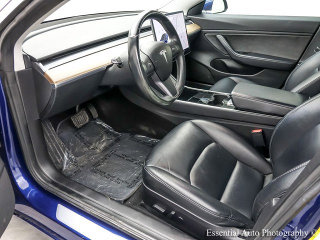 Used 2018 Tesla Model 3 Long Range image 13
