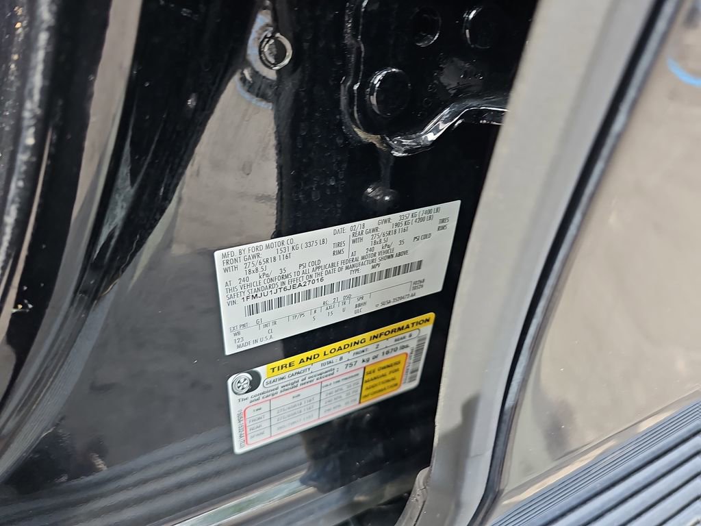 Used 2018 Ford Expedition XLT w/ Equipment Group 201A AWD/4WD image 30