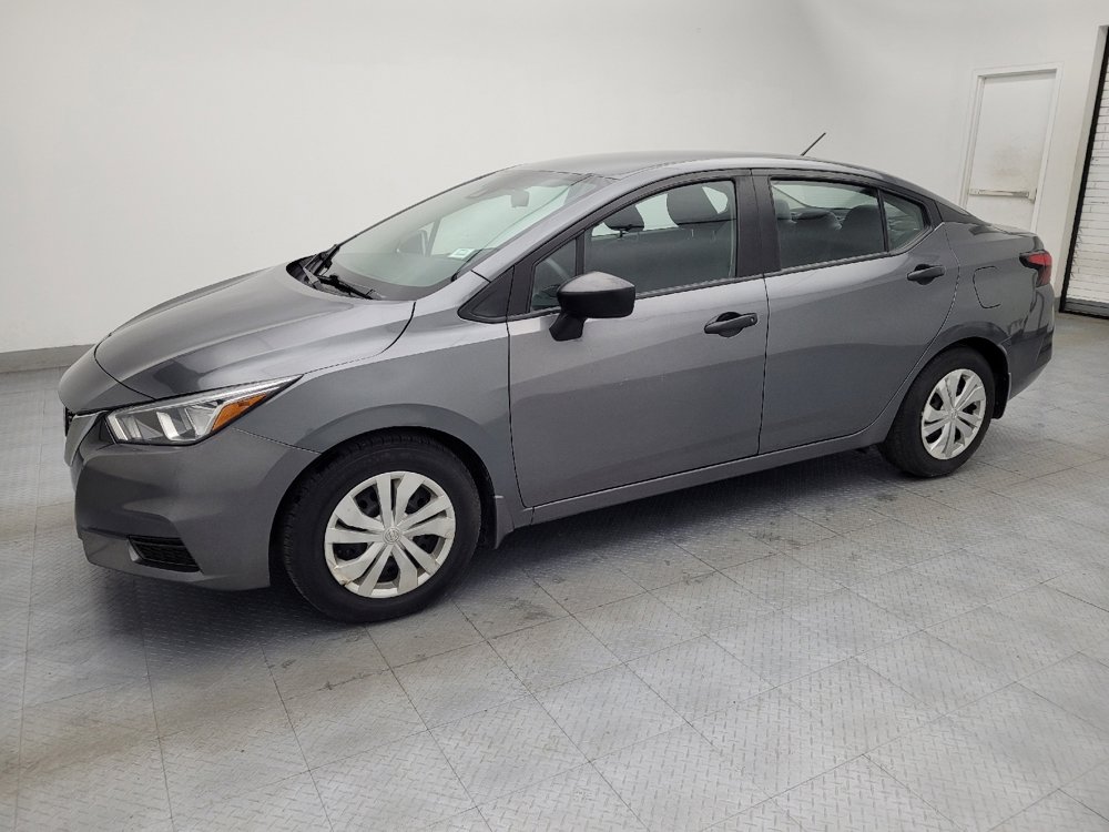 Used 2021 Nissan Versa S image 2