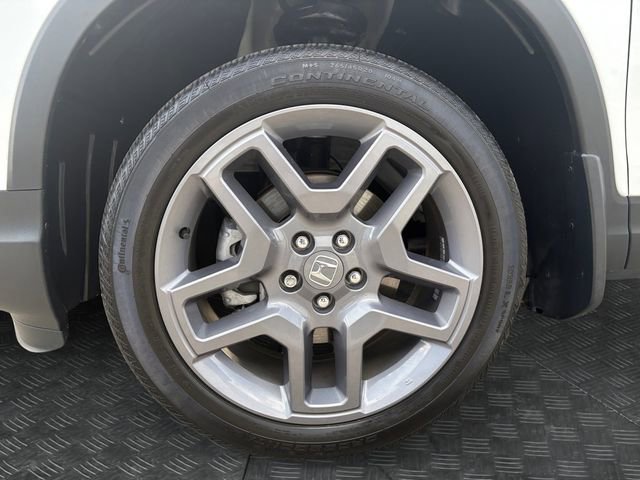 Used 2023 Honda Passport EX-L image 13