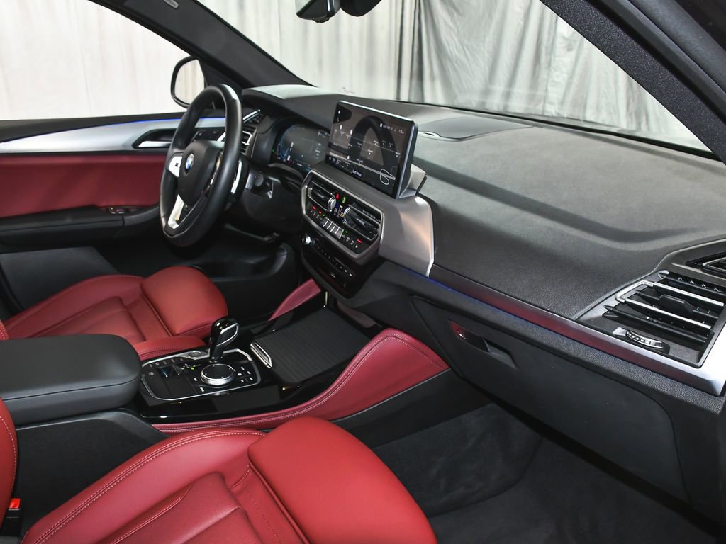 Used 2025 BMW X4 xDrive30i AWD/4WD image 58
