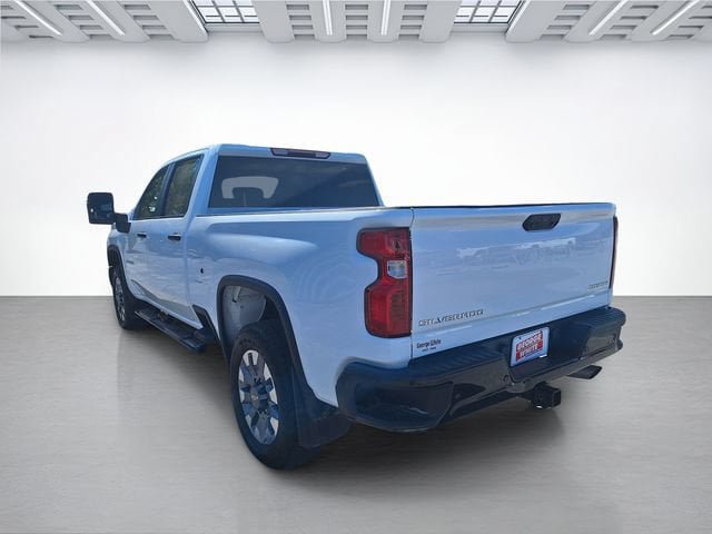 Used 2025 Chevrolet Silverado 2500 Custom w/ Custom Value Package AWD/4WD image 6