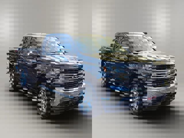 Used 2020 Chevrolet Silverado 1500 LT w/ Convenience Package image 3