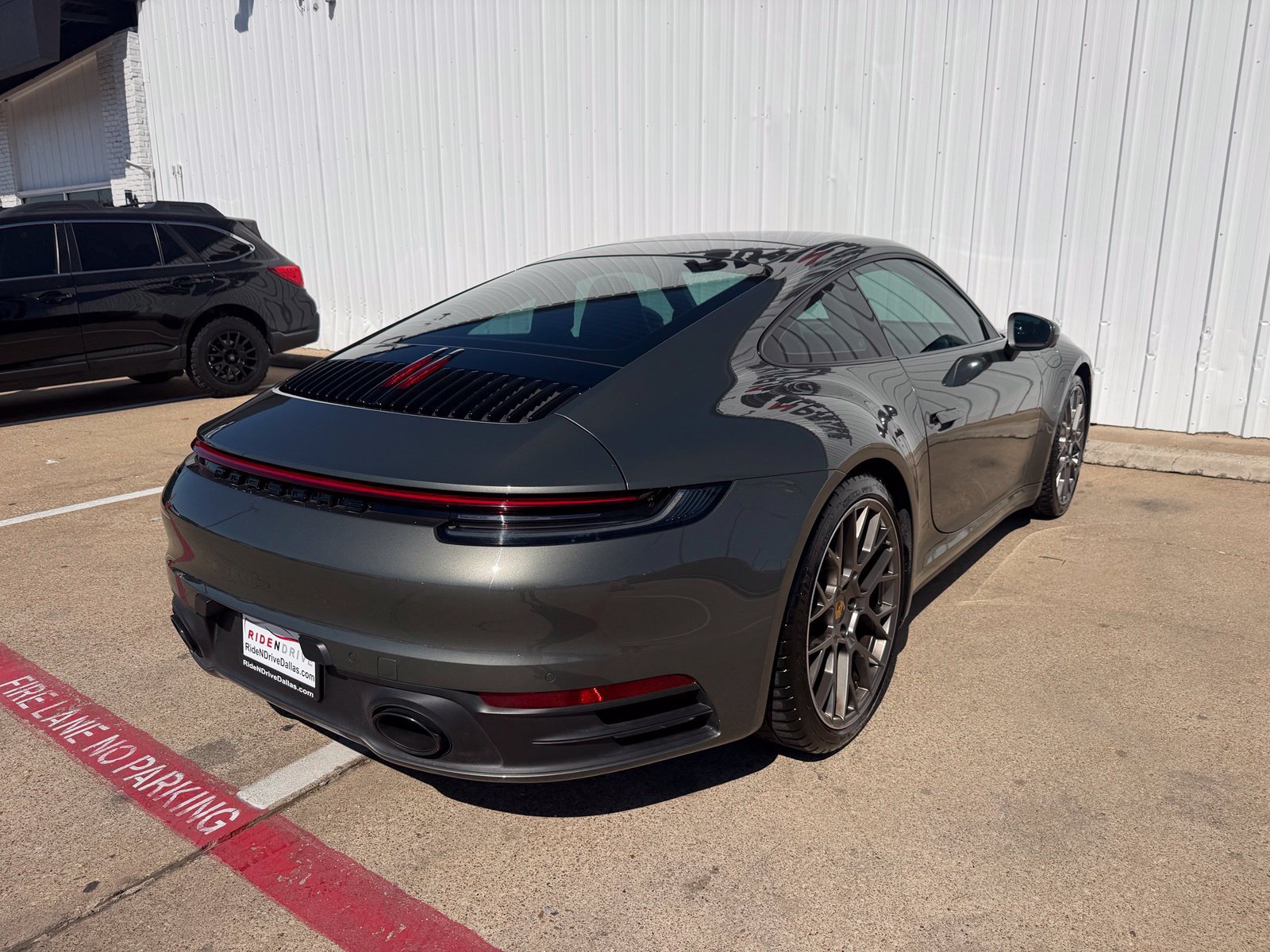 Used 2020 Porsche 911 Carrera S RWD image 8