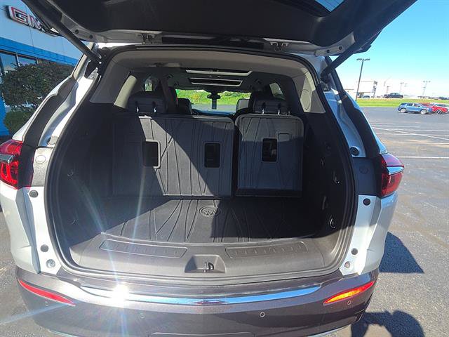 Used 2019 Buick Enclave Premium w/ Experience Buick Package AWD/4WD image 17