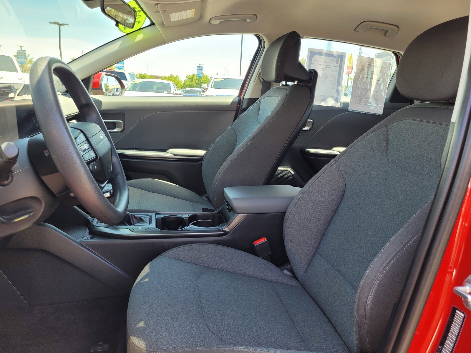Used 2025 Kia K4 FWD image 11