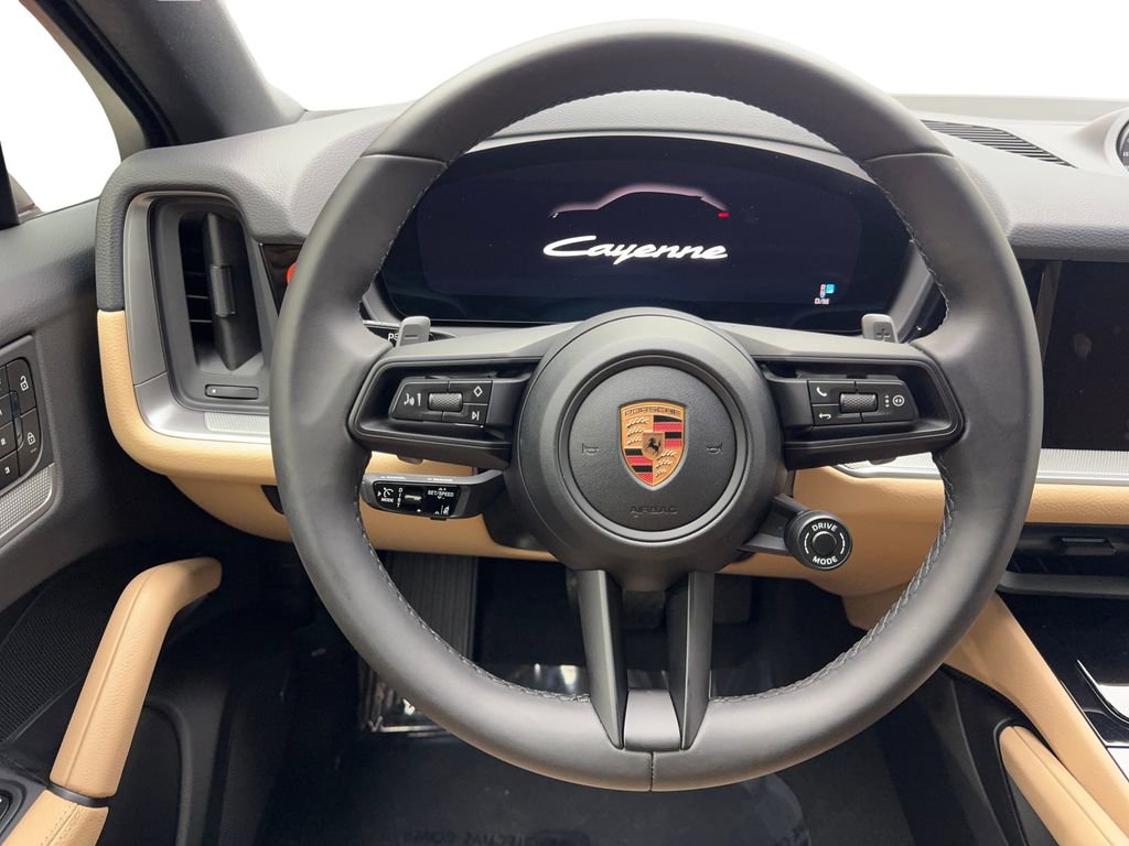 Used 2026 Porsche Cayenne Coupe AWD/4WD image 56