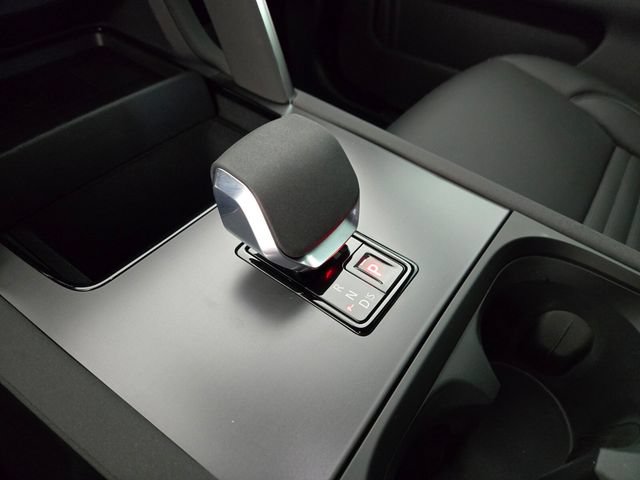 New 2026 Land Rover Discovery Sport Landmark AWD/4WD image 23
