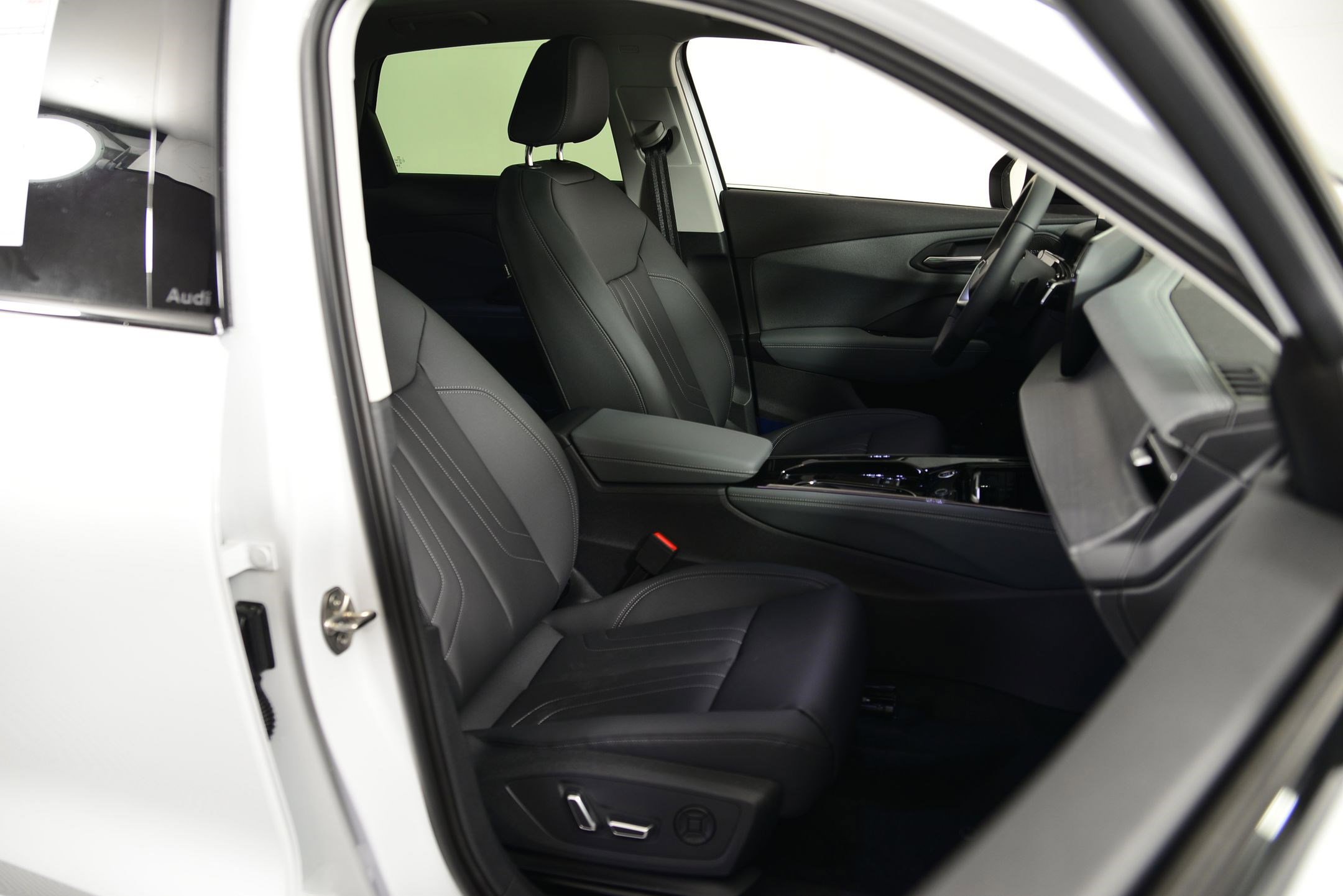 New 2026 Audi Q3 quattro 2.0T image 15