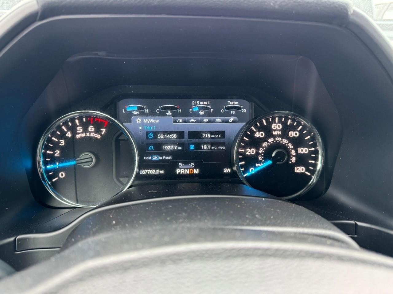 Used 2017 Ford F150 Platinum w/ Equipment Group 701A Luxury image 22