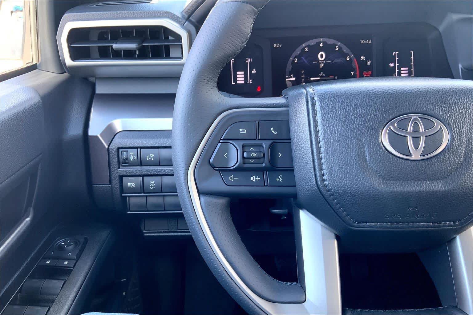 Used 2026 Toyota 4Runner SR5 RWD image 22