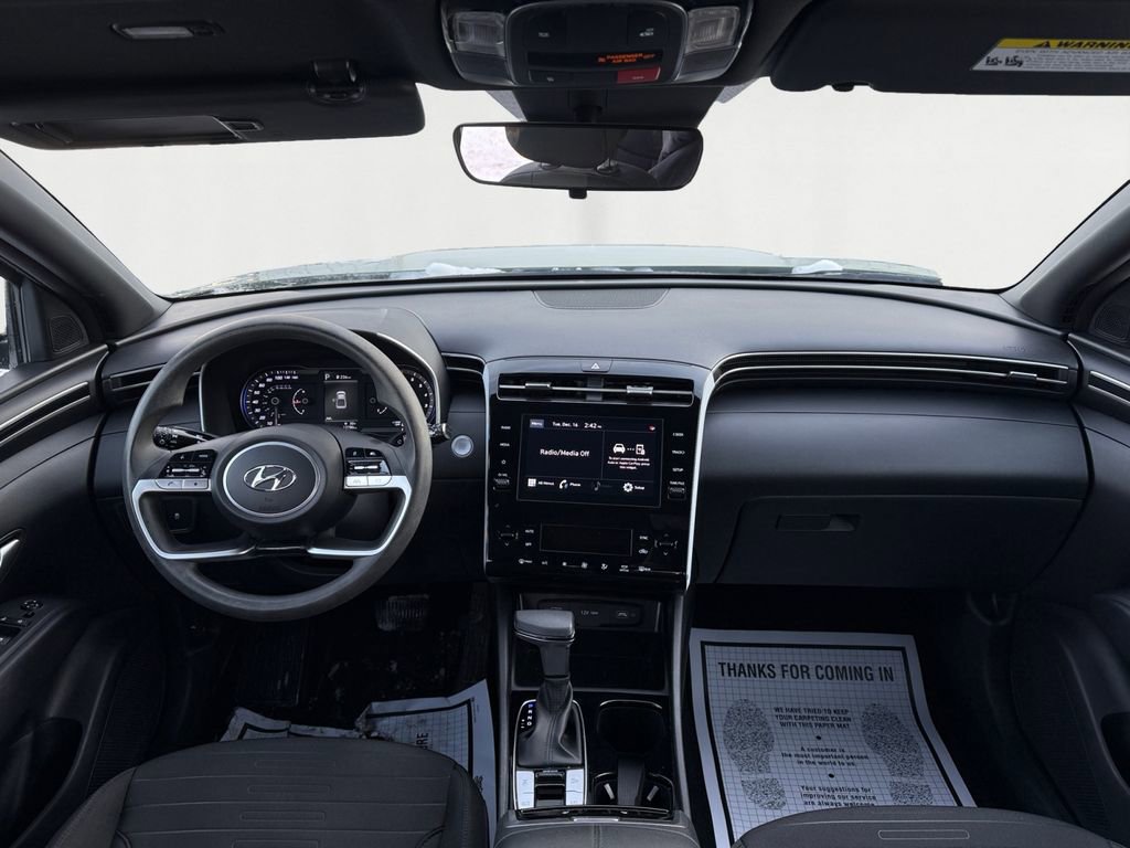 Certified 2024 Hyundai Santa Cruz SEL image 11