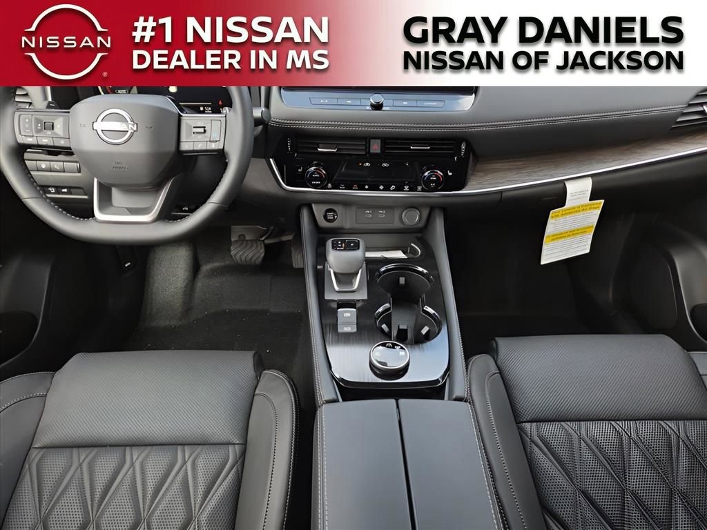 New 2026 Nissan Rogue Platinum w/ Platinum Premium Package image 5