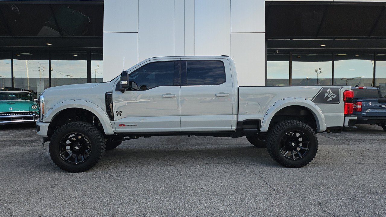 Used 2025 Ford F250 Lariat w/ Lariat Ultimate Package AWD/4WD image 2