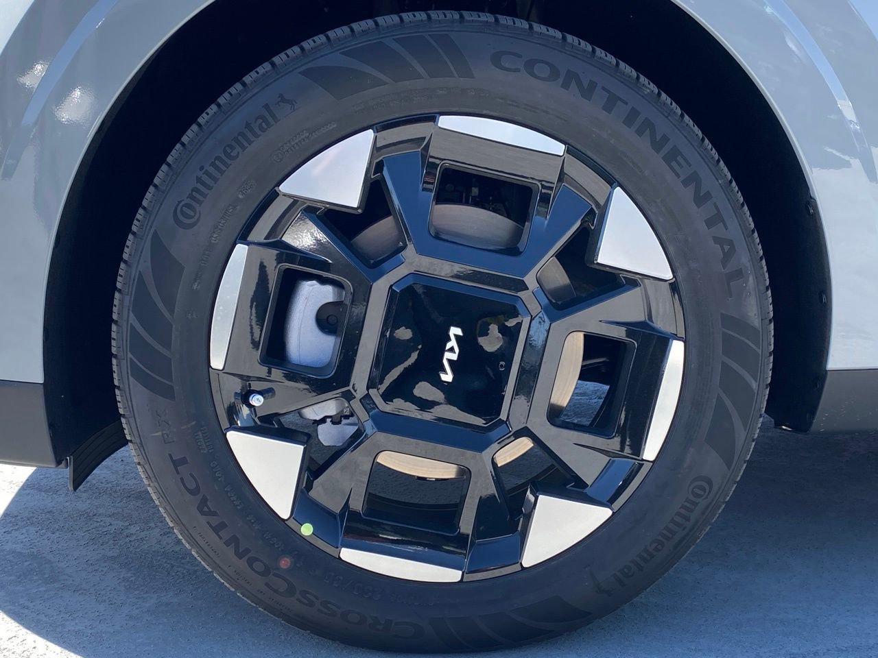 New 2026 Kia Carnival EX image 10