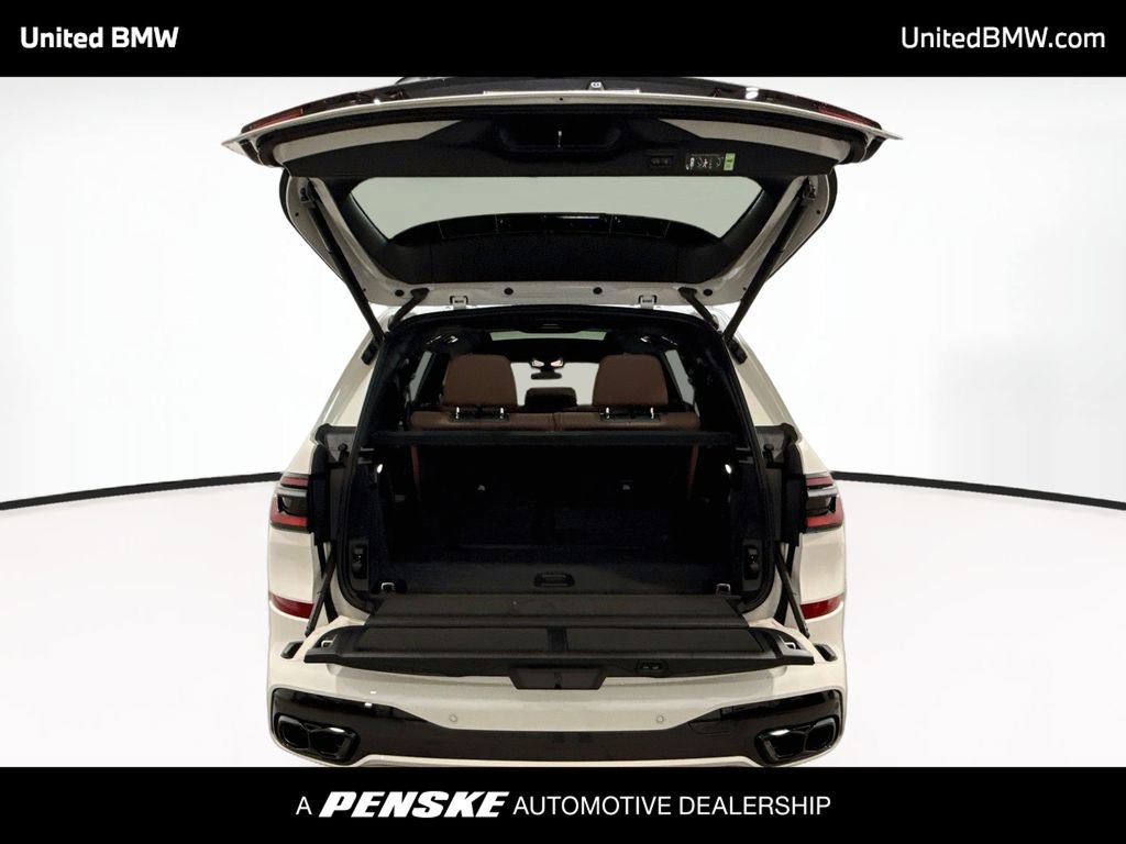 New 2027 BMW X7 M60i AWD/4WD image 15