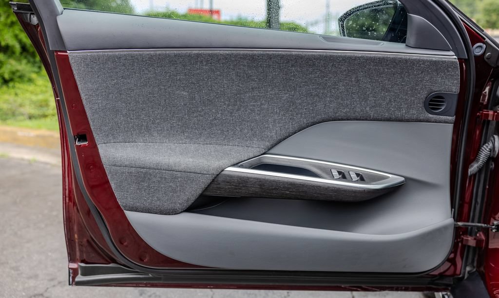 Used 2024 Lucid Air Pure RWD image 13