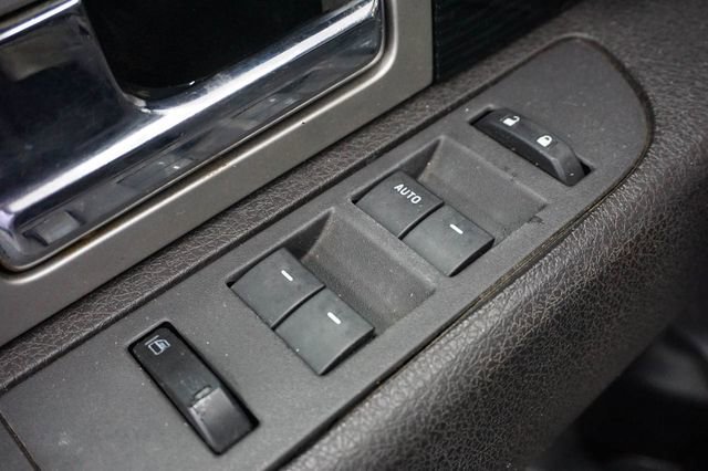 Used 2010 Ford F150 4x4 SuperCrew image 9