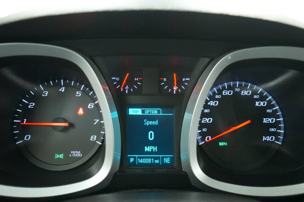 Used 2015 Chevrolet Equinox LT FWD image 37