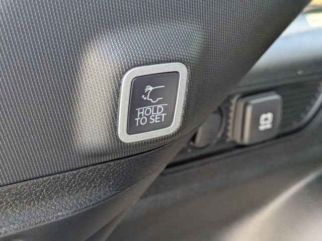 New 2025 Jeep Grand Cherokee Laredo RWD image 38