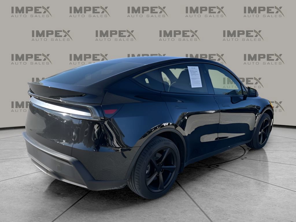 Used 2026 Tesla Model Y Long Range image 5