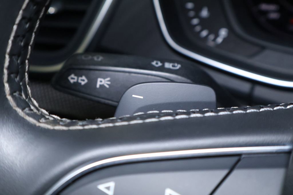 Used 2018 Audi SQ5 Premium Plus w/ S Sport Package image 24