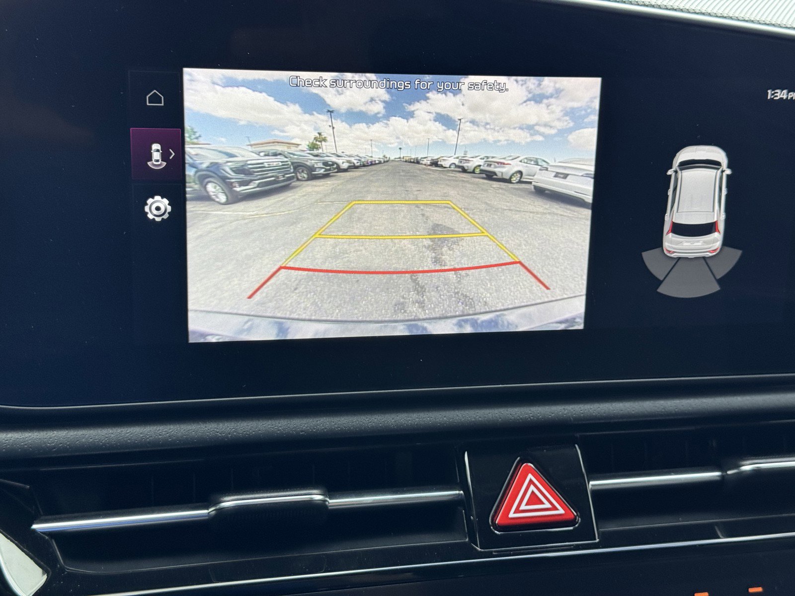 Used 2023 Kia Niro EX image 17