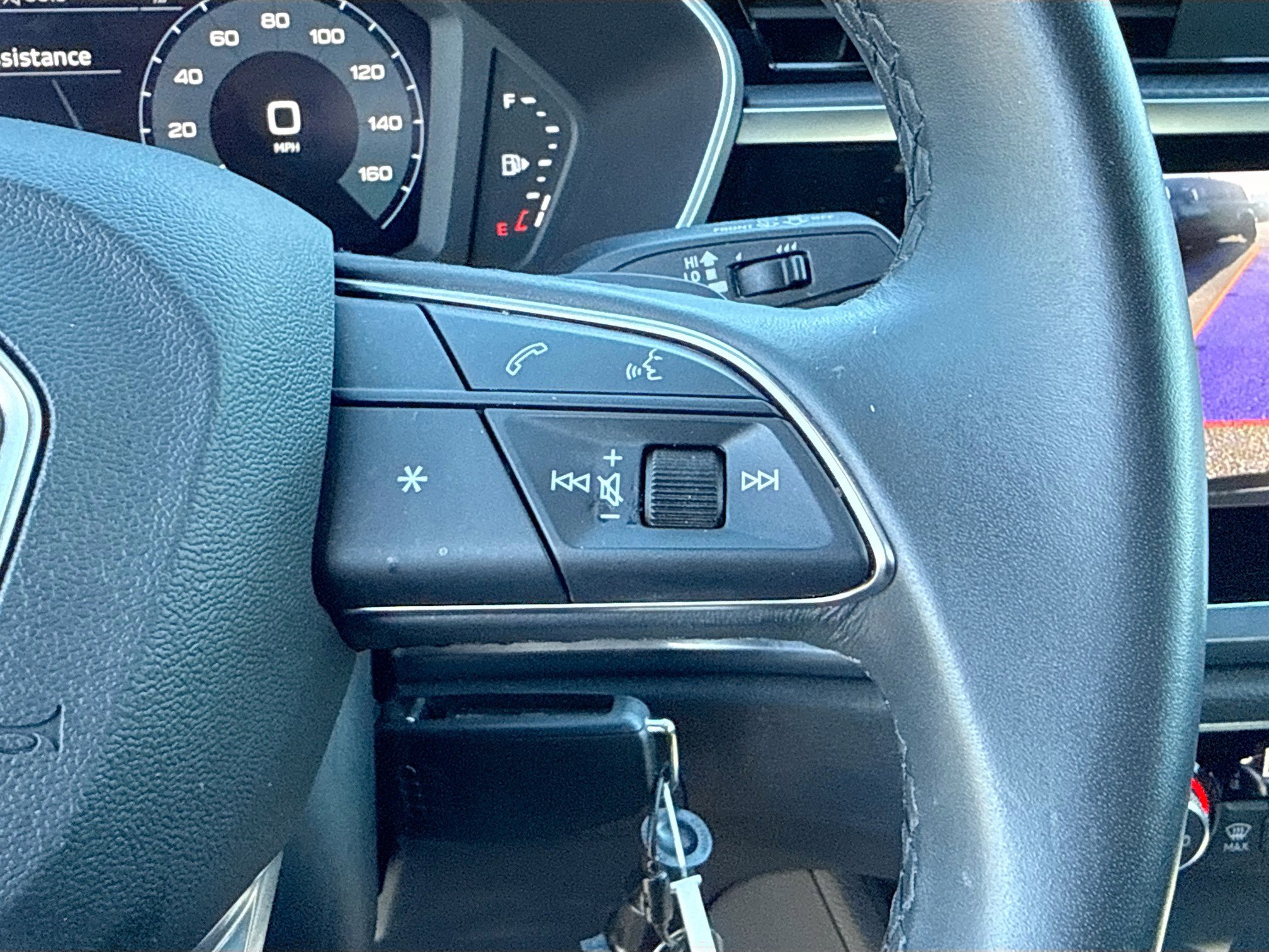 Certified 2025 Audi Q3 2.0T Premium image 37