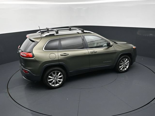 Used 2018 Jeep Cherokee Limited AWD/4WD image 18