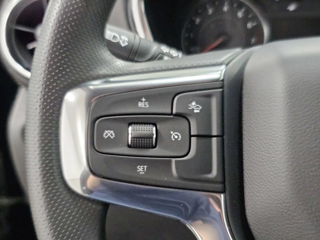 Used 2026 Chevrolet Blazer LT FWD image 31