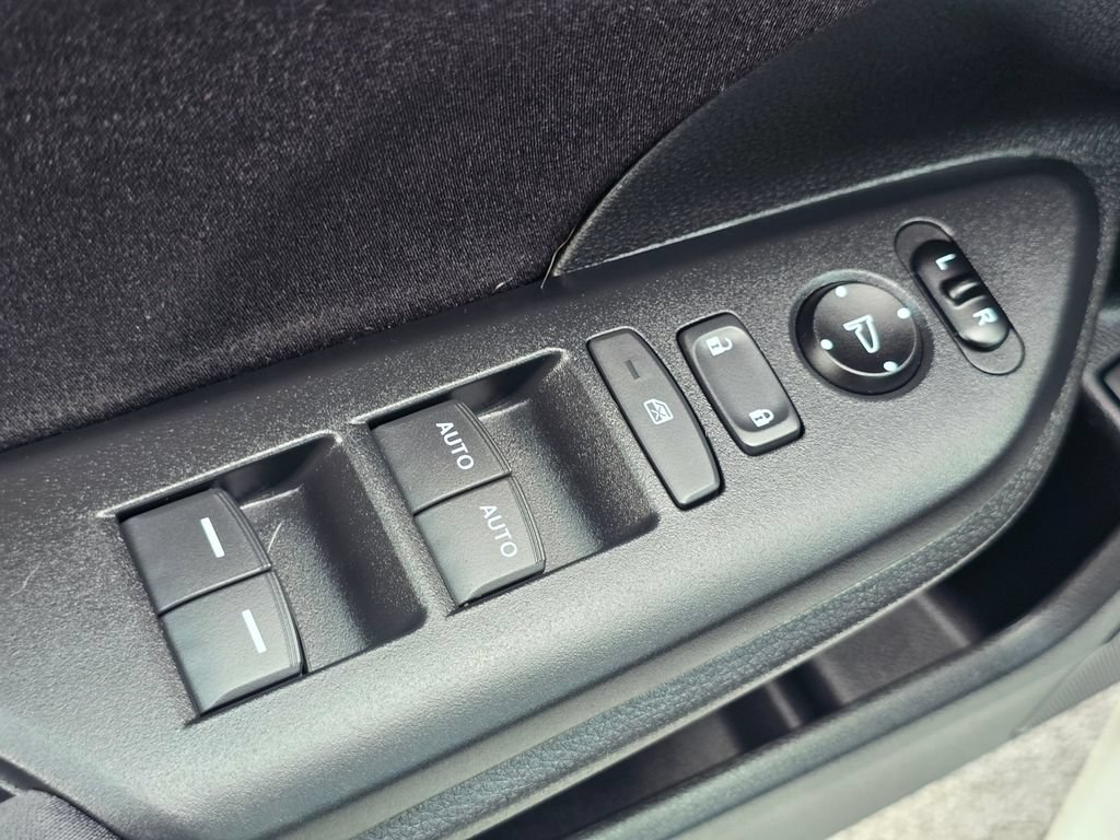 Used 2019 Honda Insight EX image 19