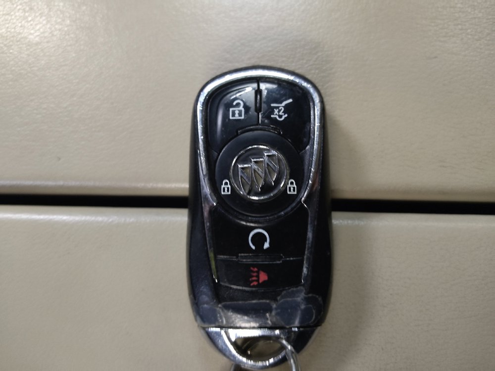 Used 2017 Buick Envision Preferred w/ LPO, Cargo Package FWD image 32