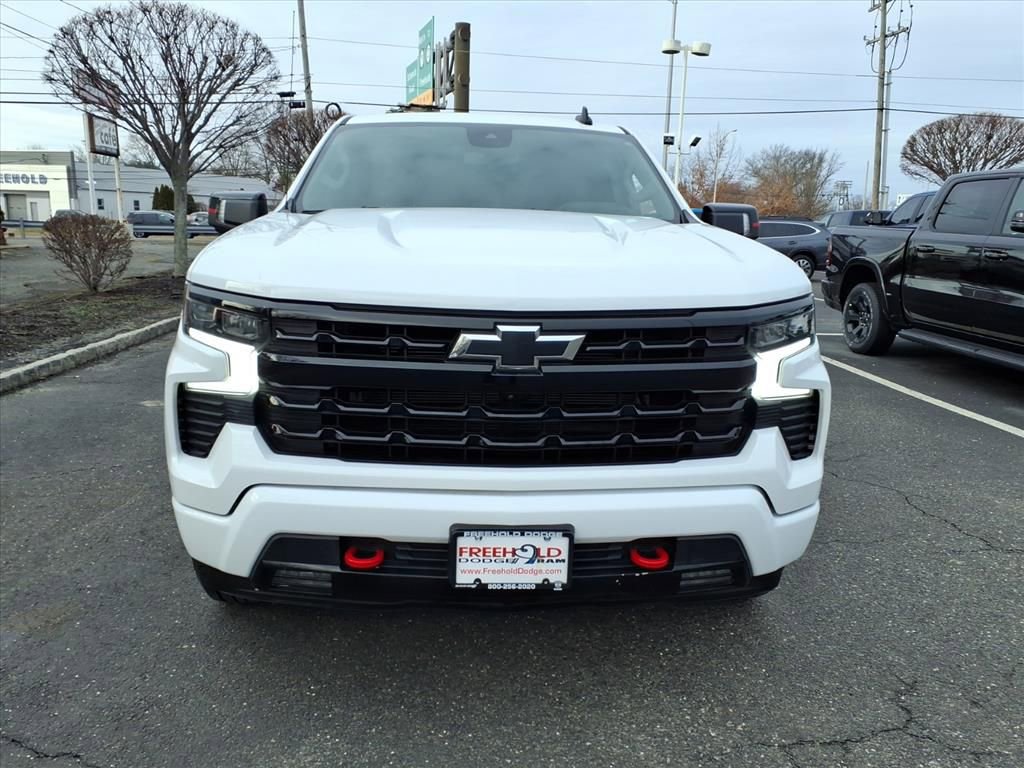 Used 2022 Chevrolet Silverado 1500 RST w/ Redline Edition image 2