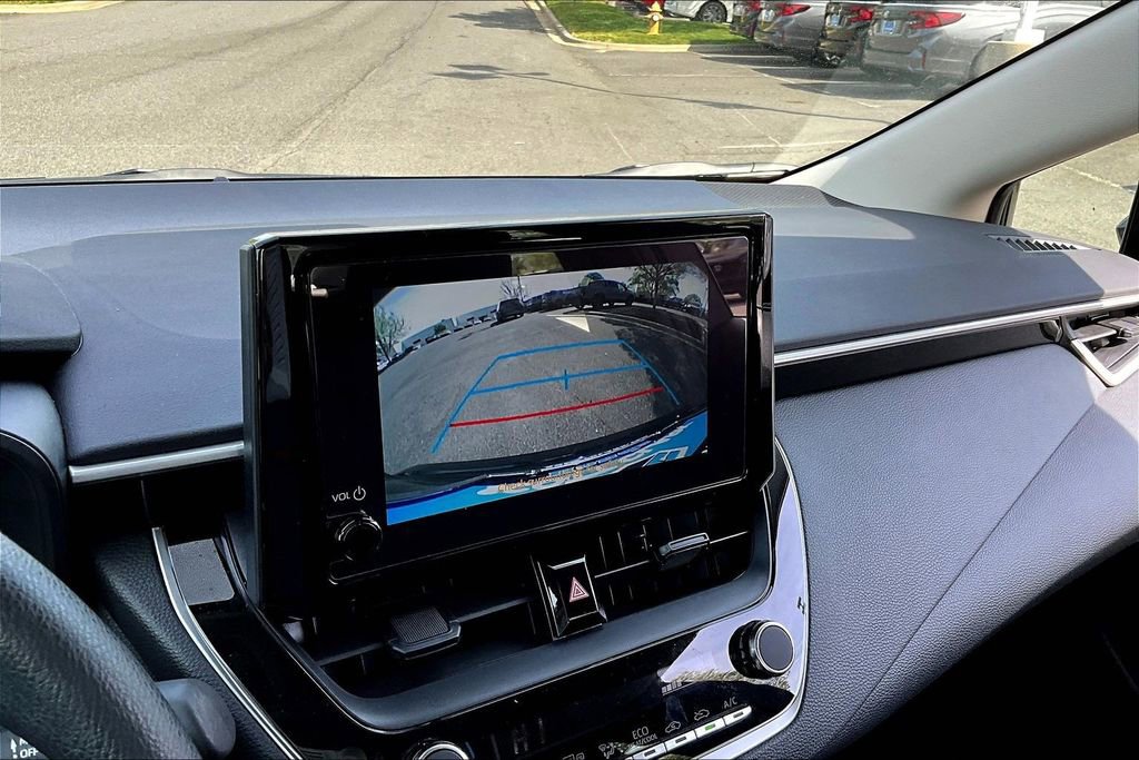 Used 2026 Toyota Corolla LE image 13