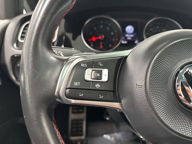 Used 2020 Volkswagen GTI SE FWD image 18