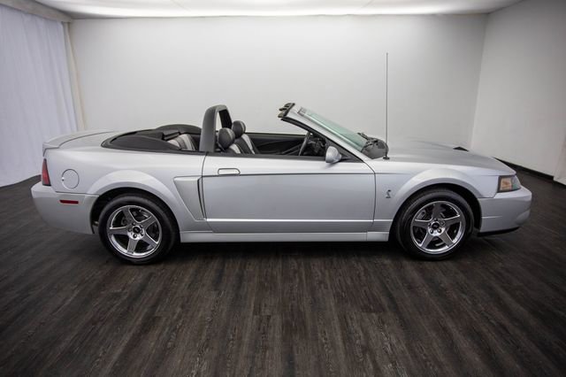 Used 2003 Ford Mustang Cobra image 6
