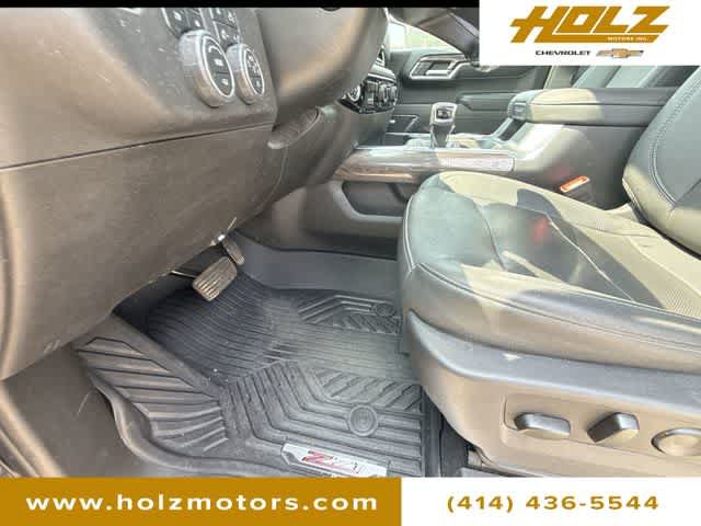 Certified 2024 Chevrolet Silverado 1500 LTZ AWD/4WD image 35