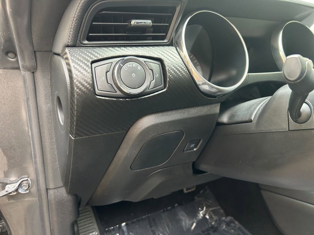 Used 2020 Ford Mustang Coupe image 19