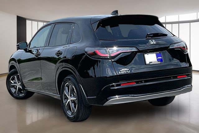 Certified 2024 Honda HR-V EX-L image 4