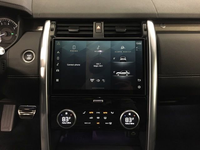 New 2023 Land Rover Discovery Metropolitan Edition image 17