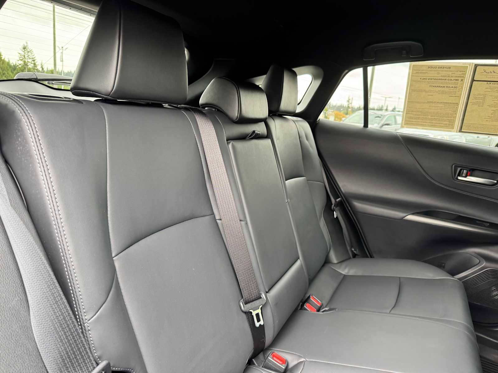 Certified 2024 Toyota Venza XLE AWD/4WD image 14