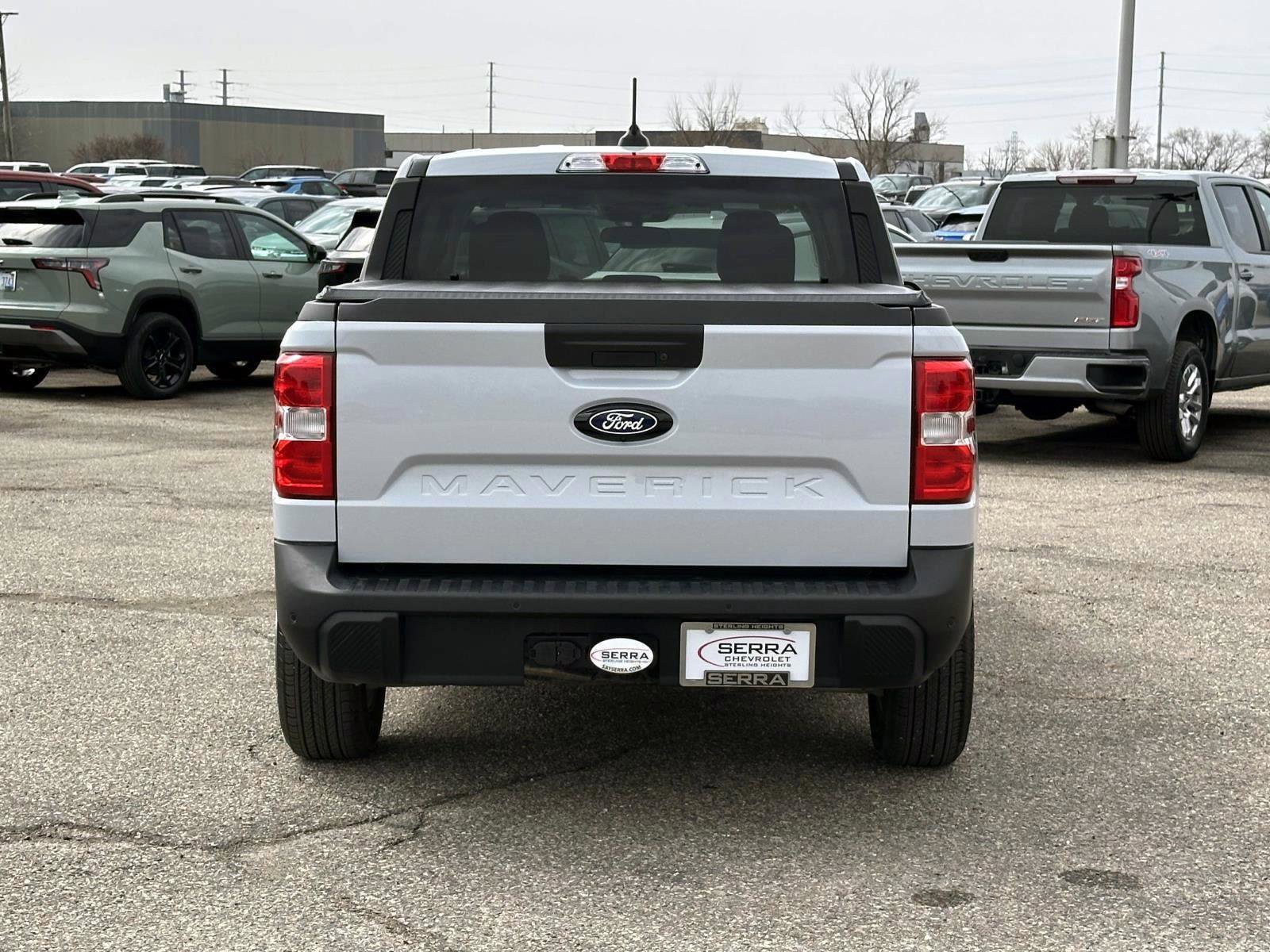 Used 2025 Ford Maverick XLT w/ XLT Luxury Package image 4