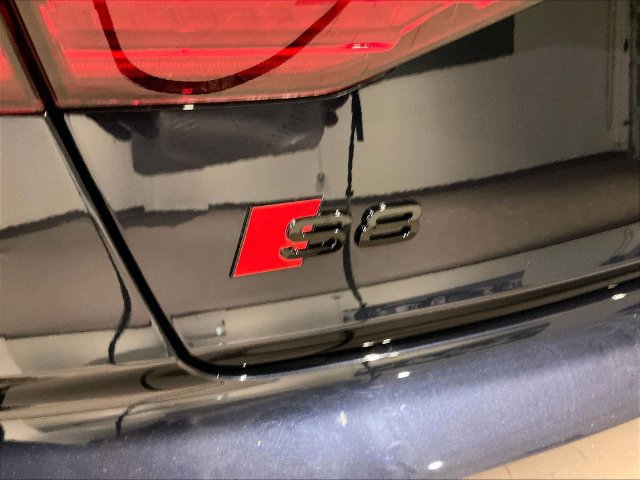 New 2027 Audi S8 AWD/4WD image 11