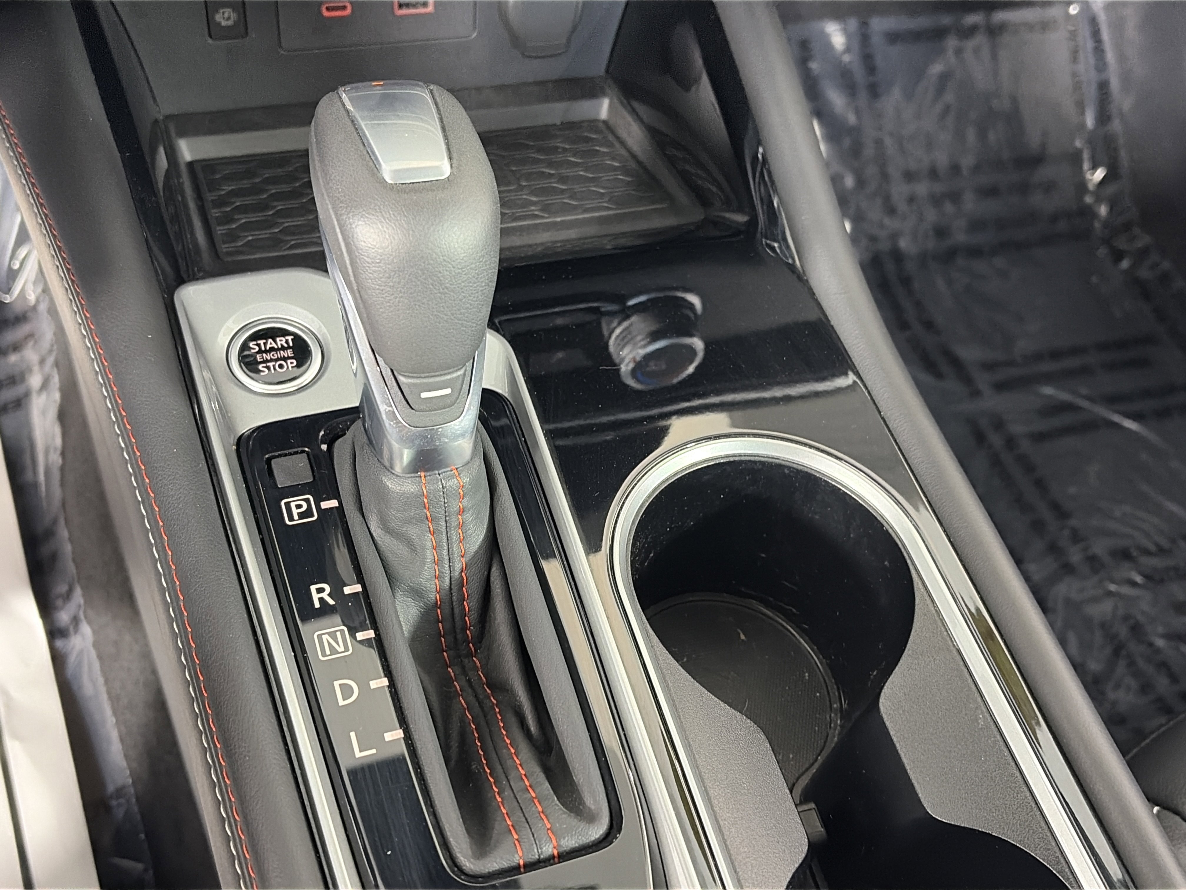 Used 2024 Nissan Altima 2.5 SR w/ SR Premium Package FWD image 25