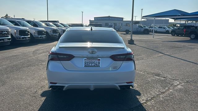 Used 2021 Toyota Camry XSE image 4