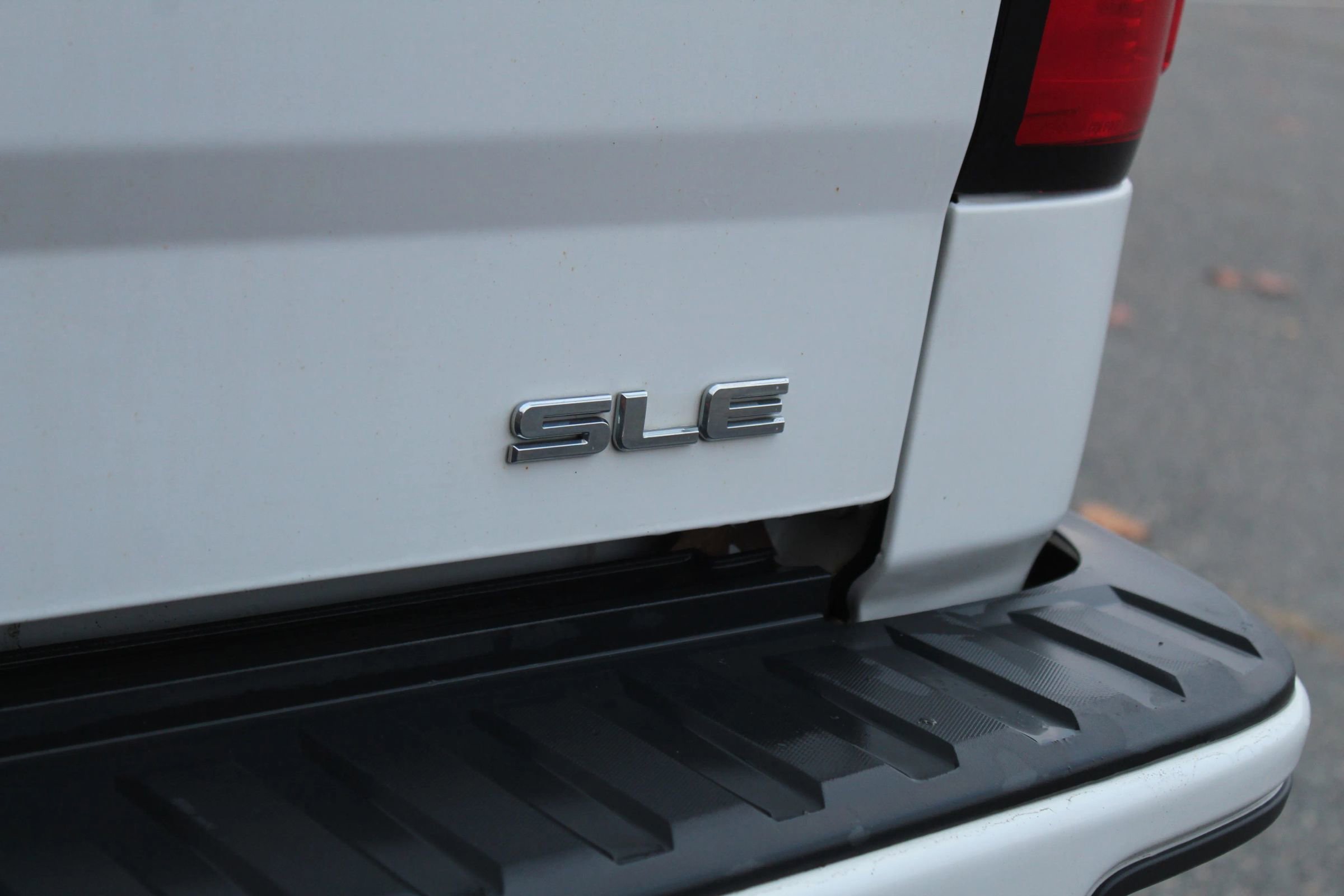 Used 2017 GMC Sierra 1500 SLE w/ SLE Value Package image 42