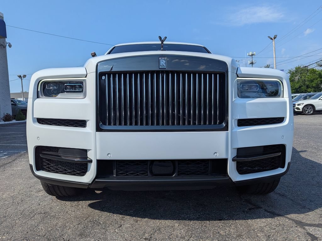 Used 2022 Rolls-Royce Cullinan Black Badge AWD/4WD image 4