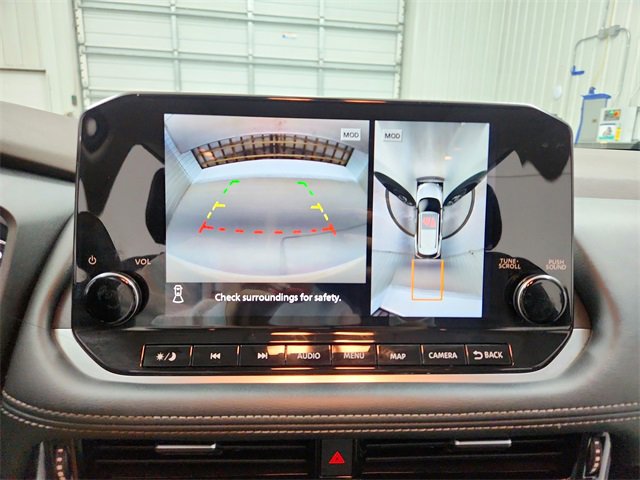 Used 2023 Nissan Rogue SL w/ SL Premium Package image 30