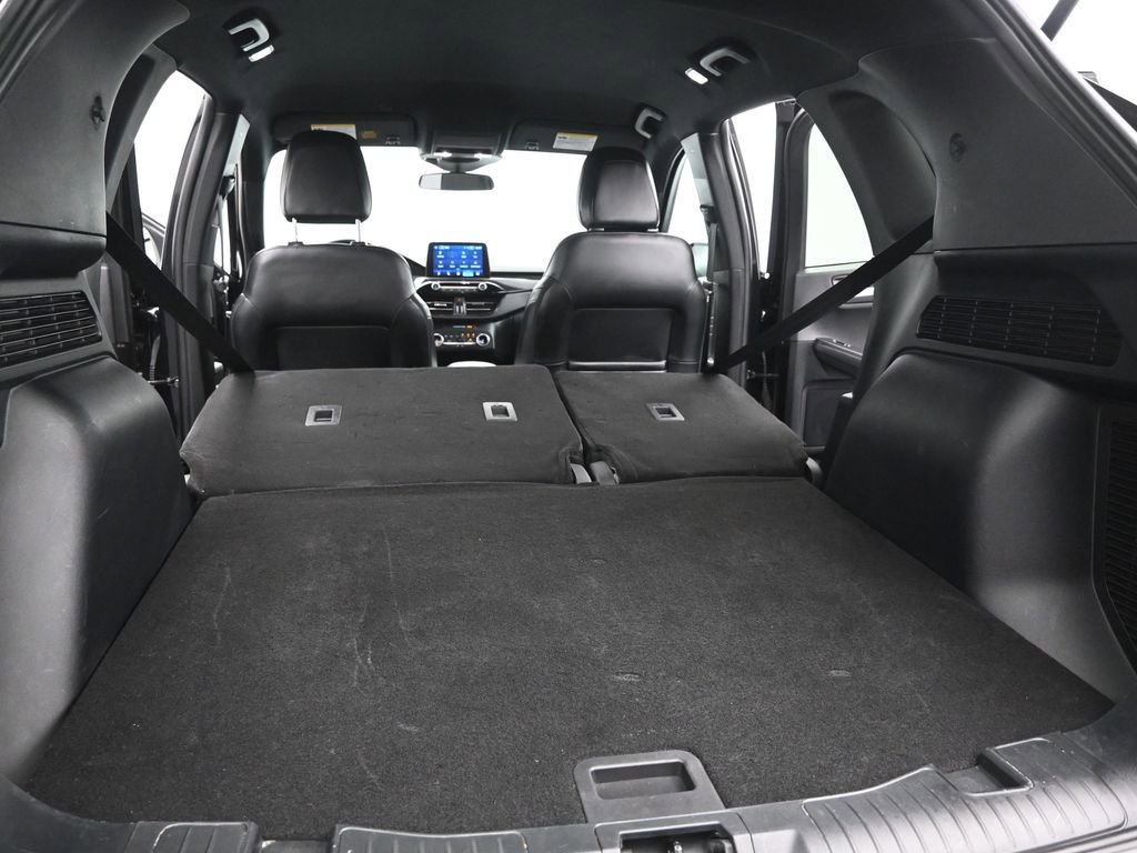 Used 2025 Ford Escape ST-Line AWD/4WD image 24